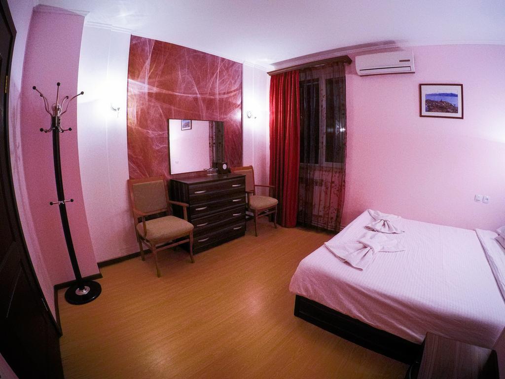 Vayk Hotel Экстерьер фото