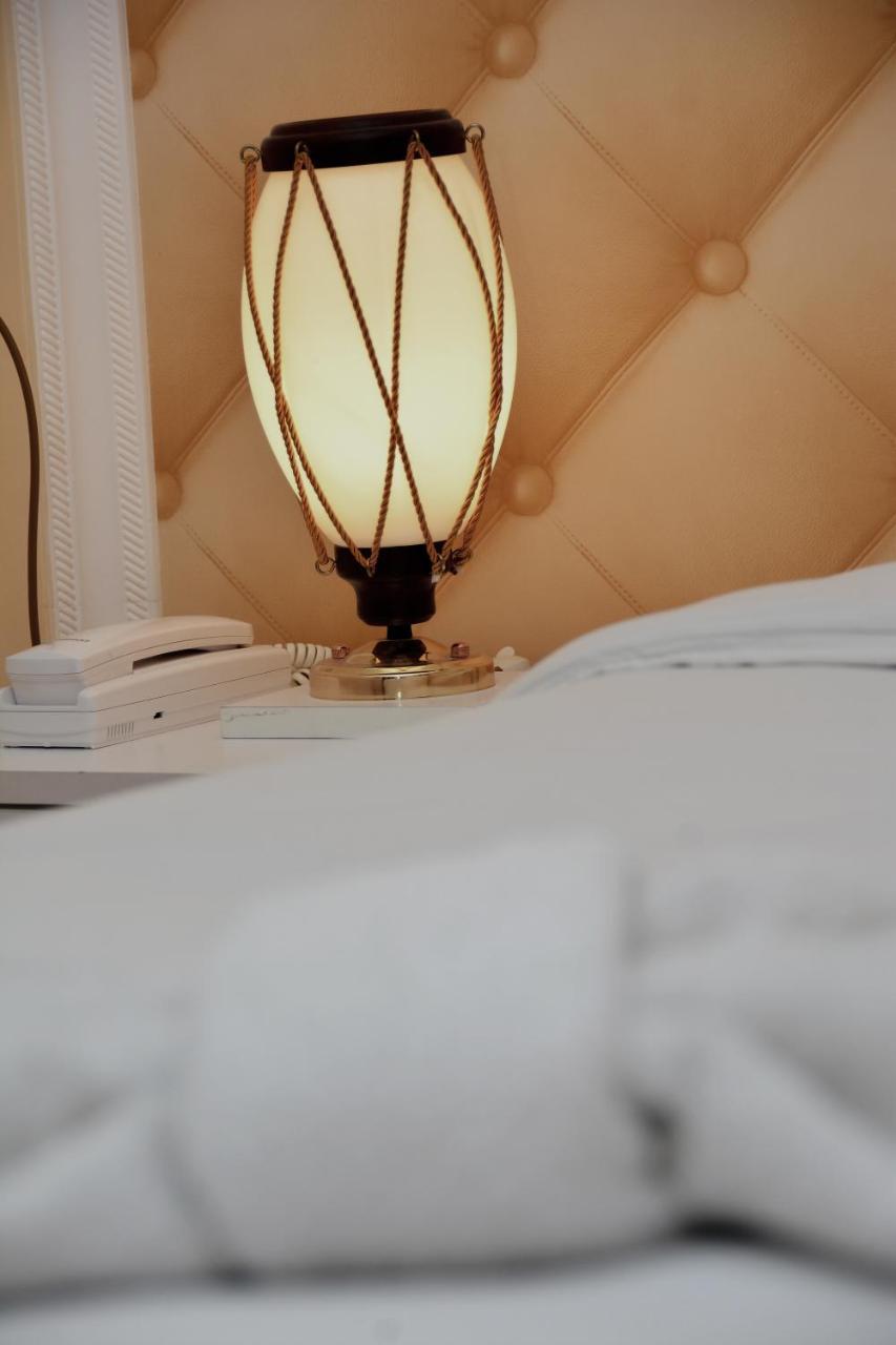 Vayk Hotel Экстерьер фото