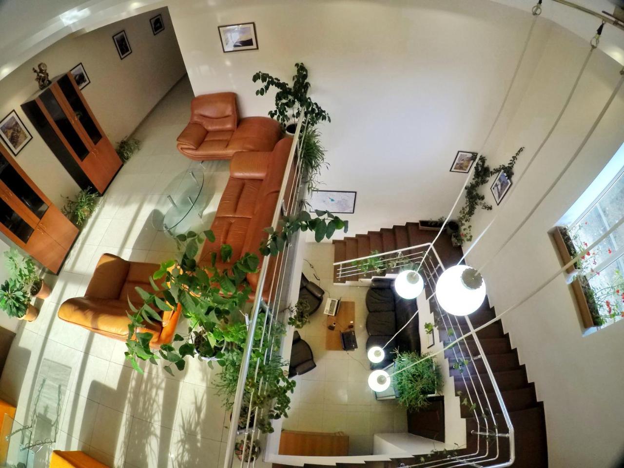 Vayk Hotel Экстерьер фото