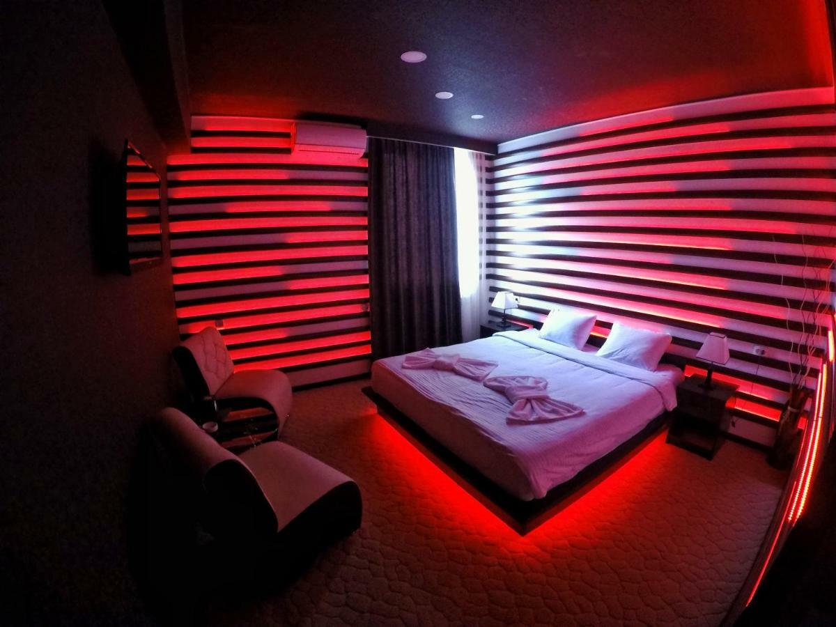 Vayk Hotel Экстерьер фото